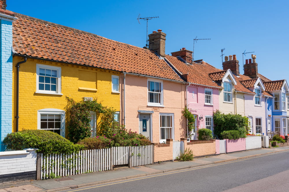 House prices will go up and mortgage rates will come down, says Lloyds